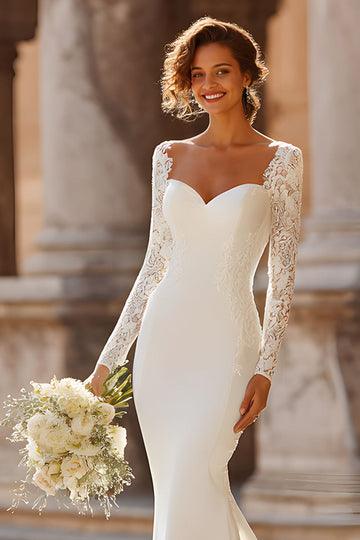 Sirène dentelle blanche Applique Court Train Robe de mariée